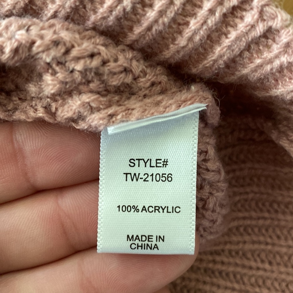 NWOT Zenana Sweater - Picture 6 of 6